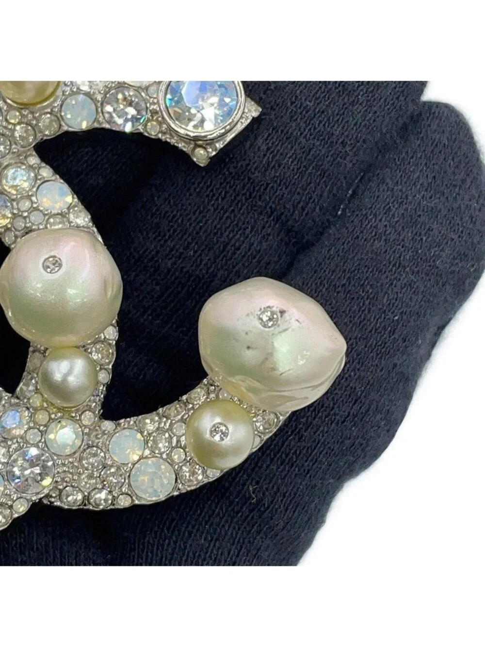 Chanel Brooch CC Logo Rhinestone Faux Pearl Metal 17k